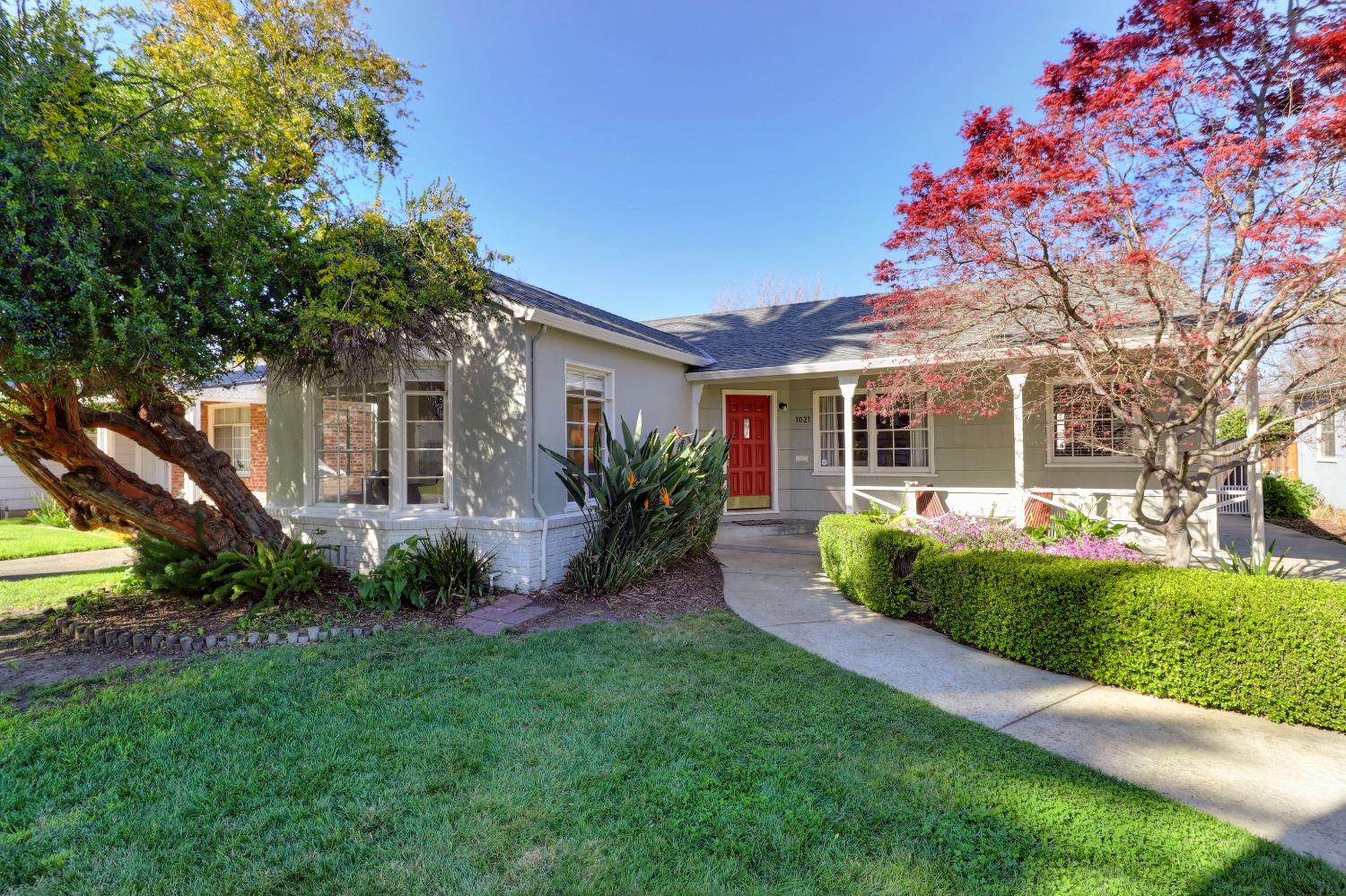 1021 SWANSTON DRIVE